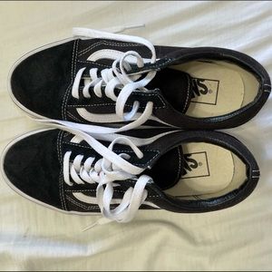 Black Old Skool Vans